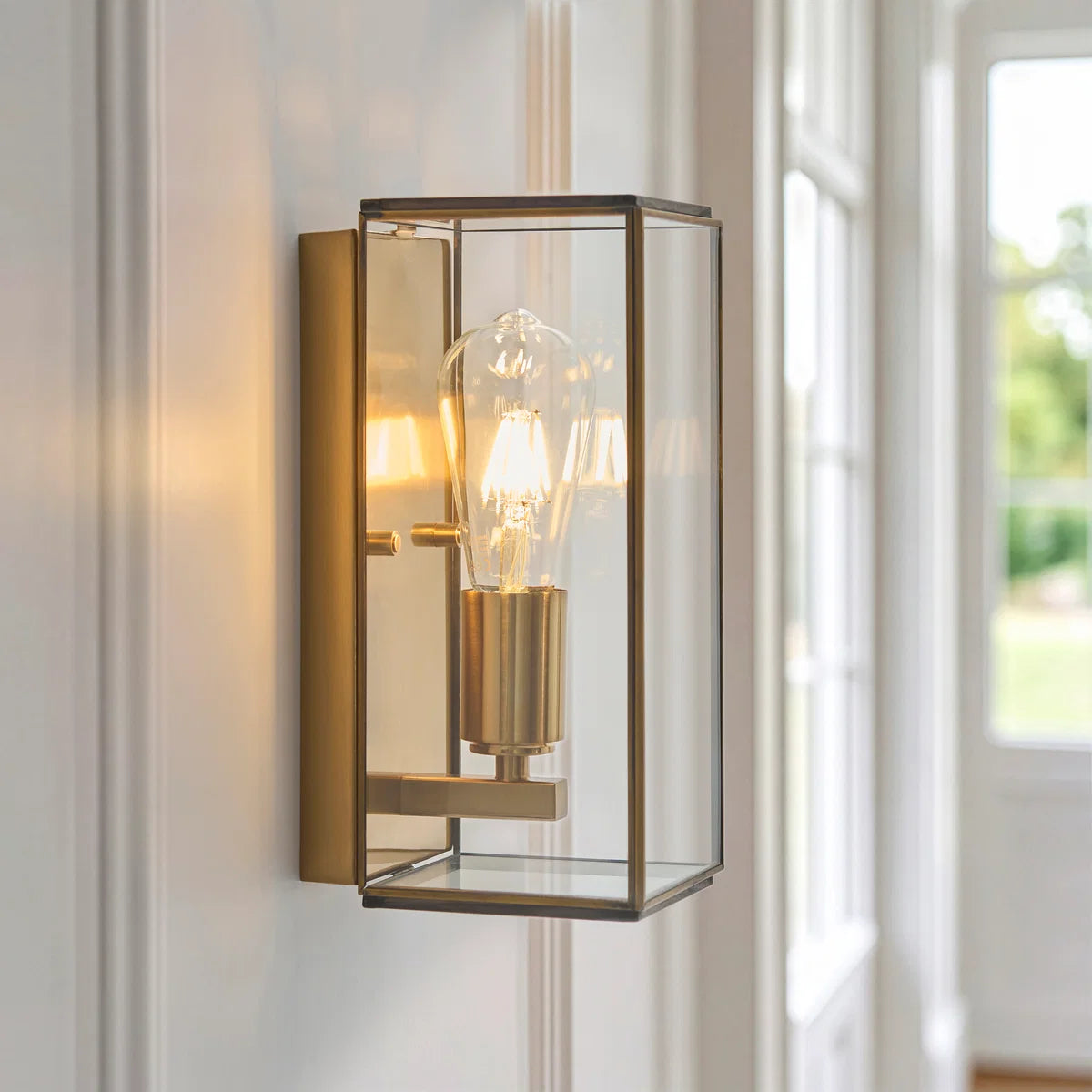 Talis Beaumont Boxed Glass Wall Light